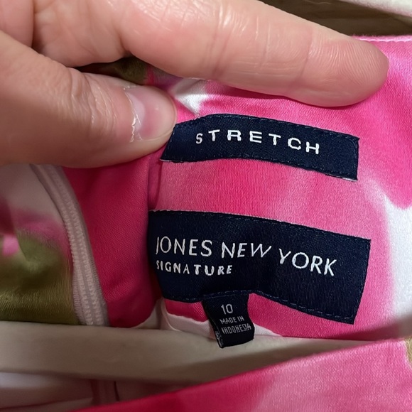 Jones New York size 10 Pink and Green Floral Midi Stretchy Sleeveless Dress - Picture 2 of 9